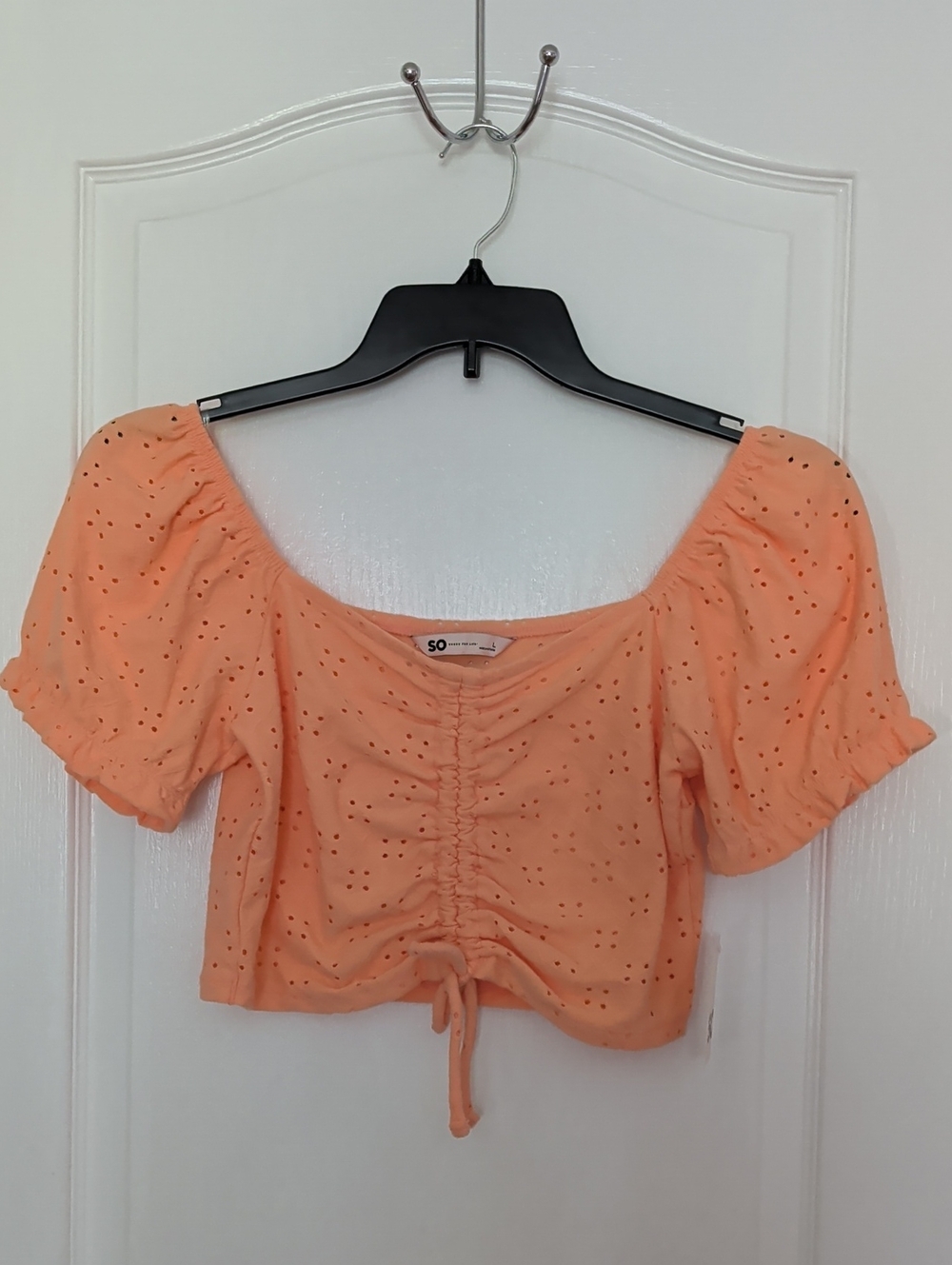 NWT SO Peach Eyelet Ruched Tie-Front Crop Top
